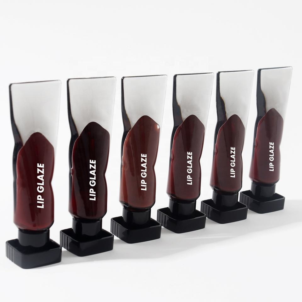 Private Label Plumping Lip Gloss - Hydrating